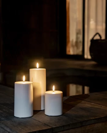 Uyuni LED outdoor Kerze, weiss